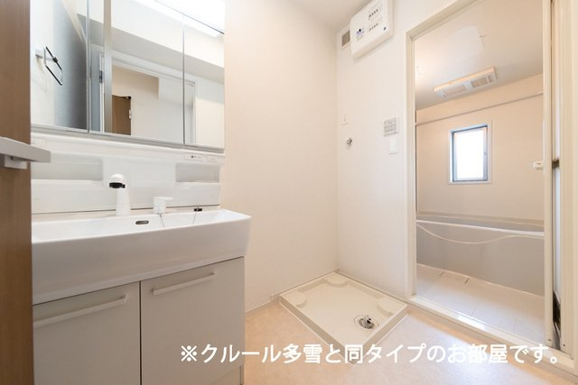 ミュゲ関町の洗面所|脱衣スペースもあります