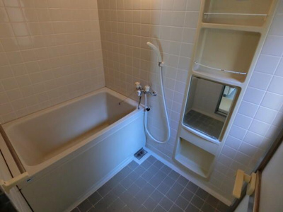 【浴室】 | 成田コリンズ