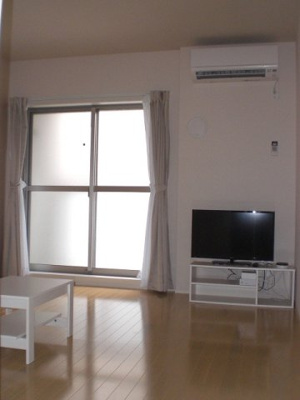 【居間・リビング】 | クレイノグランシーダ | 使いやすい居間です