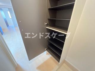 コンフォート・シャルールの収納|下足入（イメージ）
高崎、前橋のお部屋探しはエンドスケープまで！お客様の理想お聞かせ下さい♪