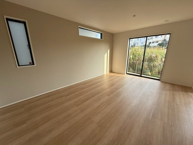 ★★与那原町上与那原-3号棟（全4棟）の洋室