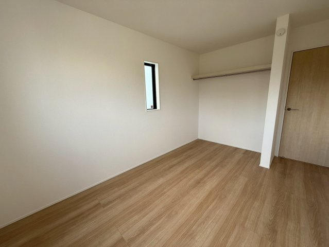 ★★与那原町上与那原-3号棟（全4棟）の洋室