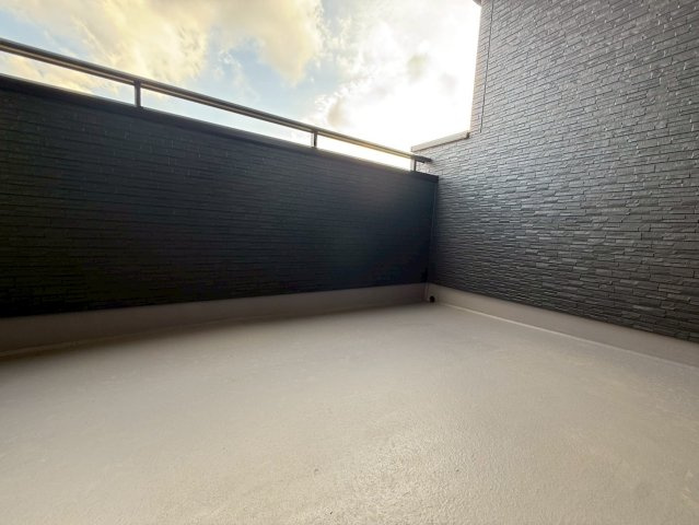 ★★与那原町上与那原-3号棟（全4棟）の洋室