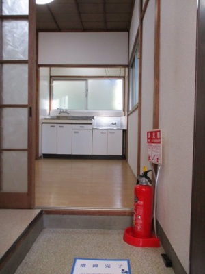 【玄関】 | 三峰荘 | 収納もある玄関です