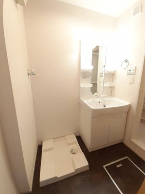 【洗面所】 | カーサ・ドマーニ | 洗面所です