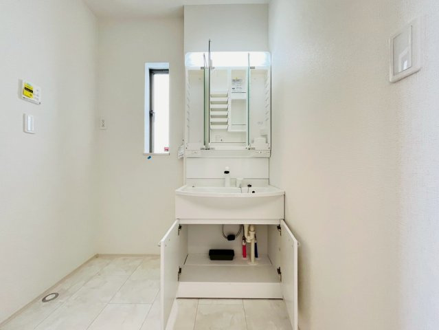 ＋＋読谷村瀬名波-A号棟（全2棟）のその他