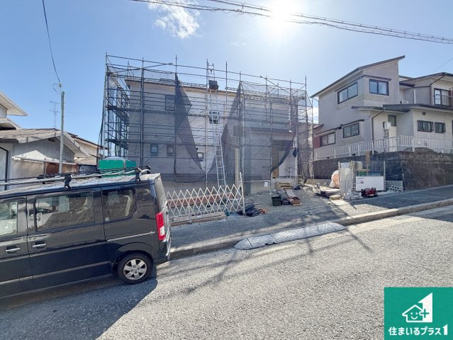 生駒市あすか野南　第1期　新築一戸建ての外観|建築中ですが現地を見ると分かる事もございますので、ぜひ一度現地をご覧ください。