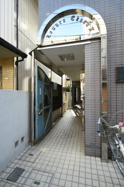 ルーブル江古田Ⅱのエントランス