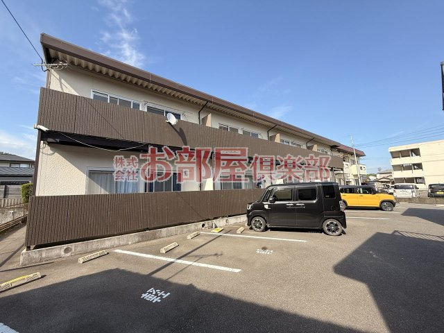 ニューコーポ高田A棟の駐車場|カースペースがあります