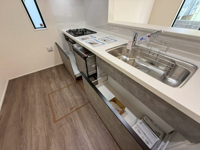 ★★南城市佐敷新開-全1棟のキッチン