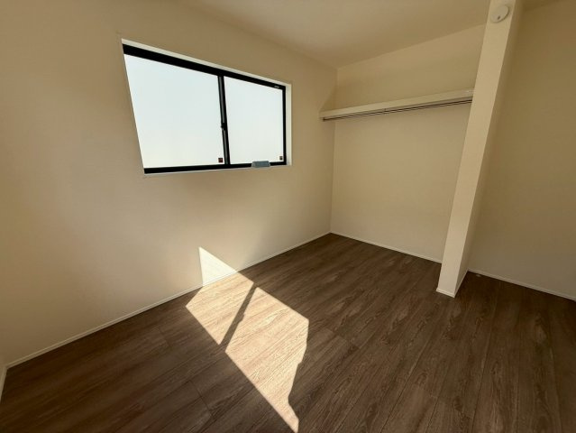 ★★南城市佐敷新開-全1棟の洋室