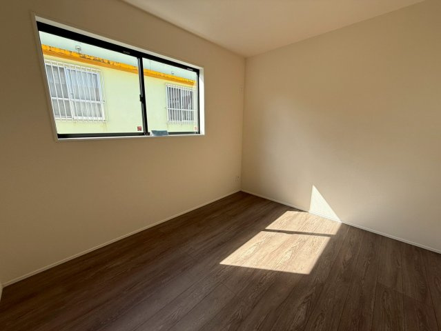 ★★南城市佐敷新開-全1棟の洋室