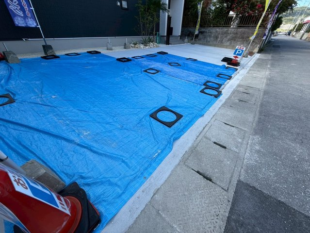 ★★南城市佐敷新開-全1棟の前面道路含む現地写真