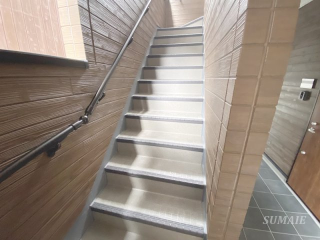 Village Luminousのその他共用部分|共用階段☆