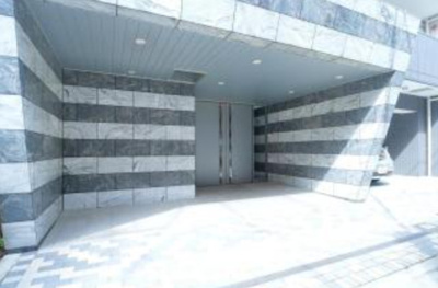 【エントランス】 | PREMIUM CUBE 両国