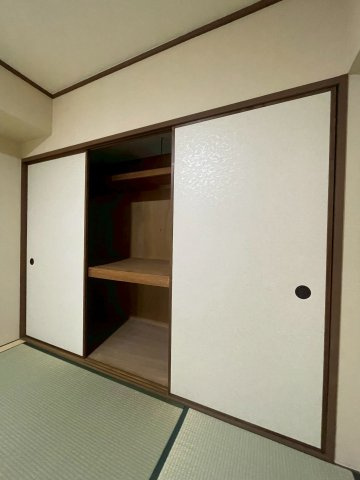 白川高層住宅11棟の収納