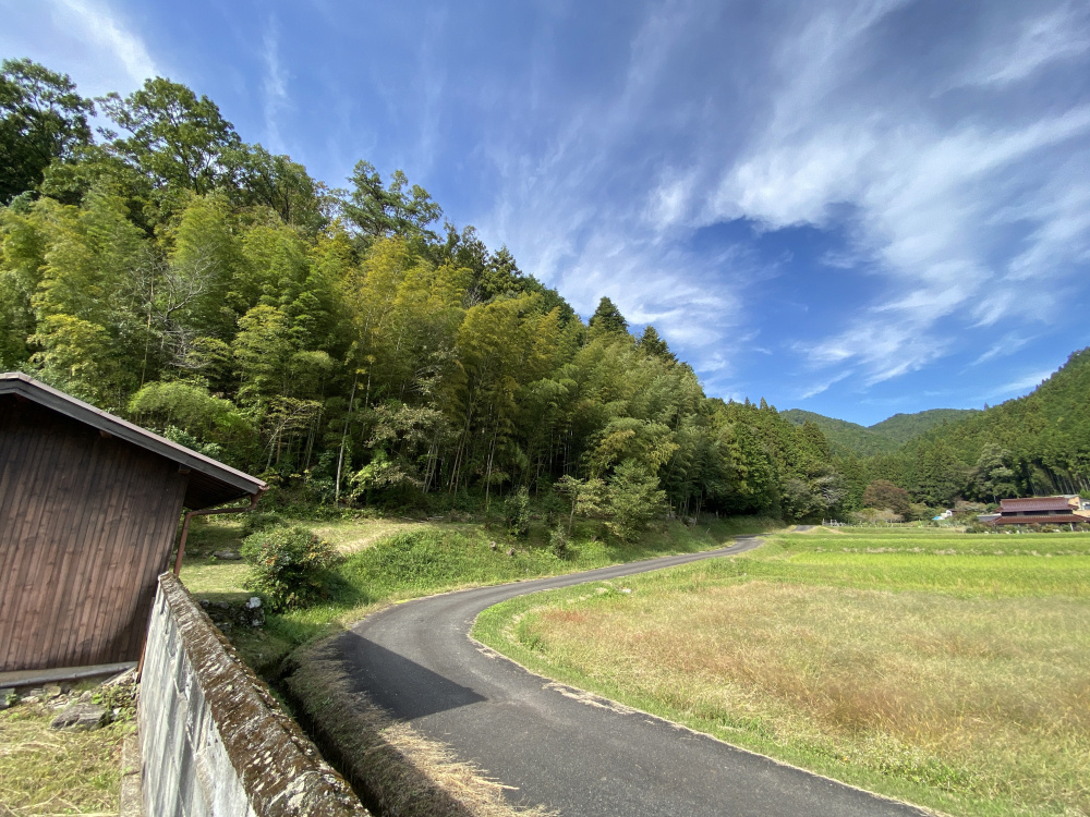 丹波市山南町上滝の中古一戸建の外観