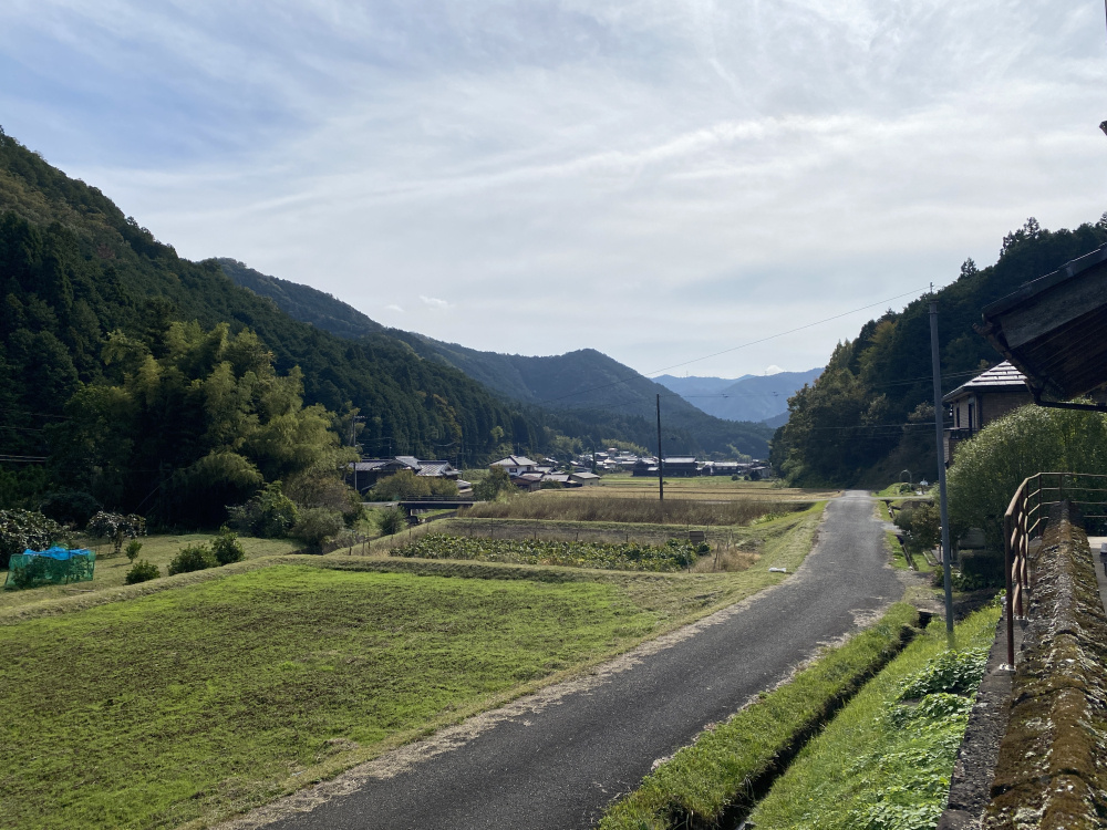 丹波市山南町上滝の中古一戸建の外観