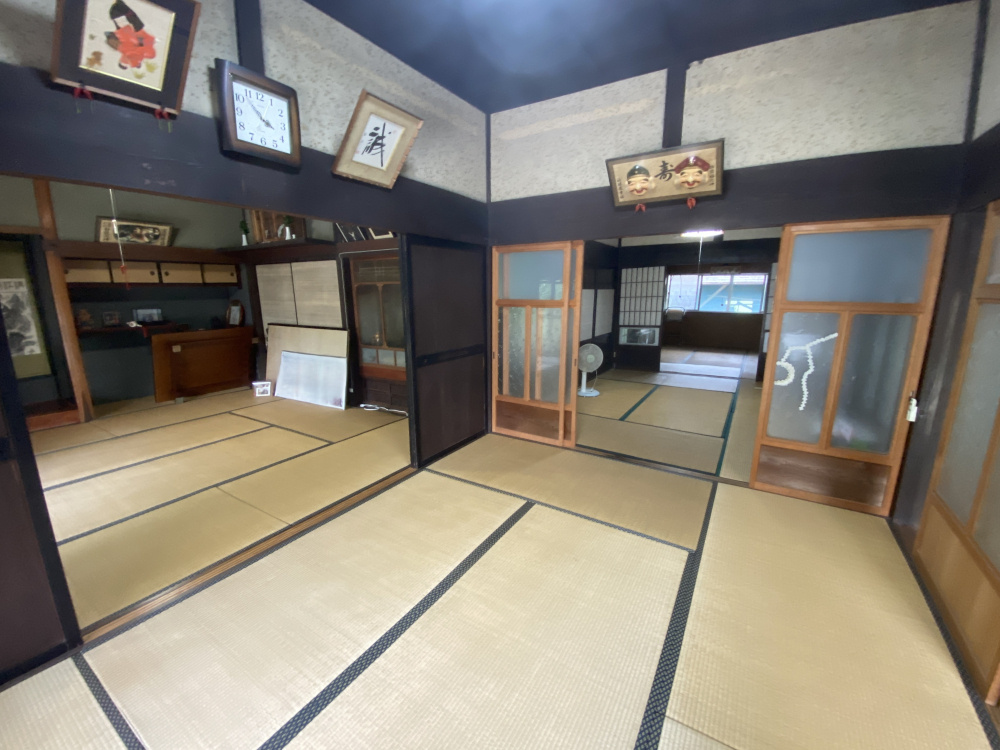 丹波市山南町上滝の中古一戸建の和室|6帖