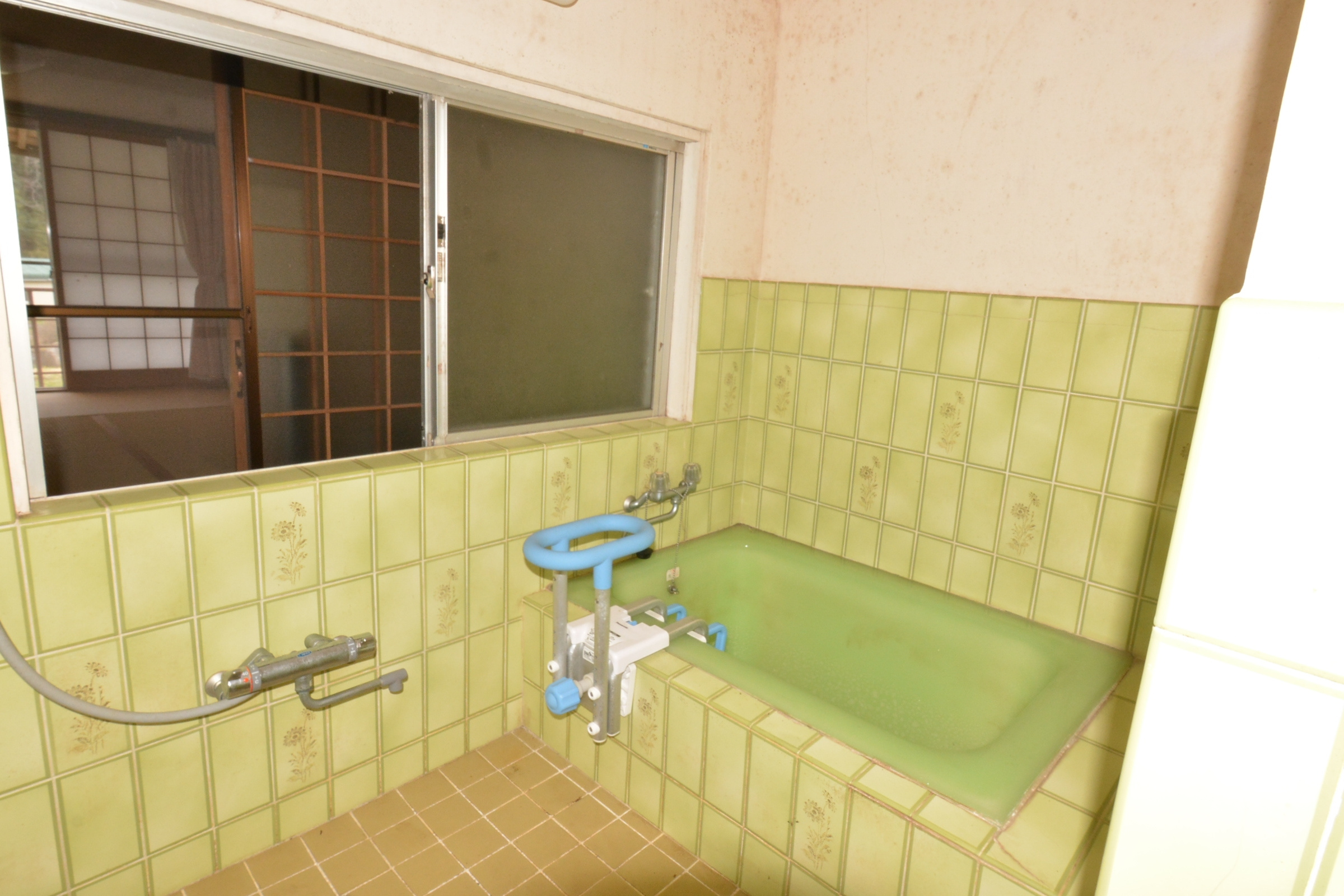 丹波市山南町上滝の中古一戸建の浴室