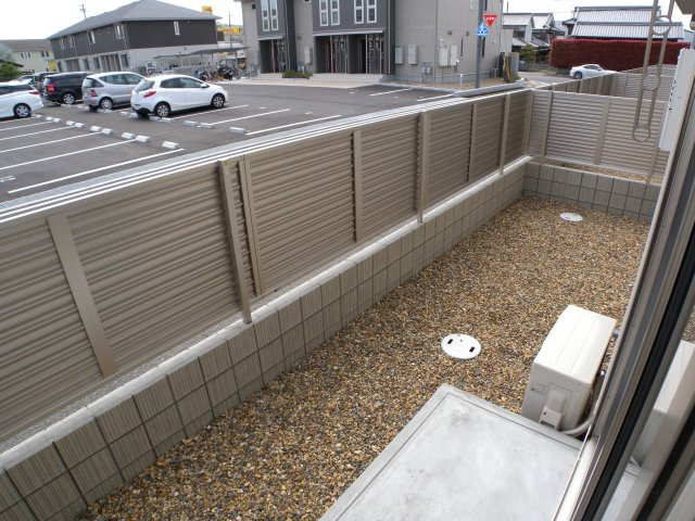 サニーコート加佐弐番館のバルコニー