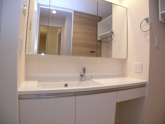 サニーコート加佐弐番館の洗面所