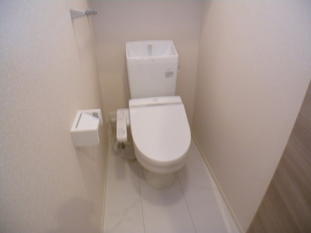 サニーコート加佐弐番館のトイレ