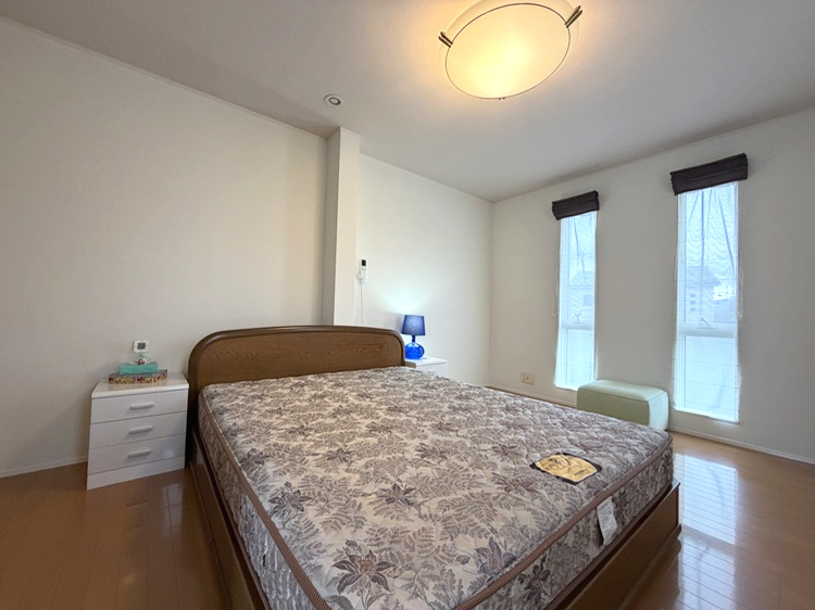 井川城3丁目　中古住宅の洋室