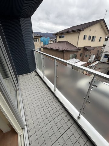 井川城3丁目　中古住宅のバルコニー