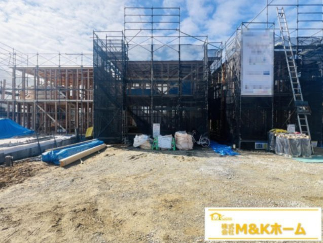 半田市向山町3丁目　全4棟　2号棟の外観|R7.10.30撮影　並列駐車2台可能♪