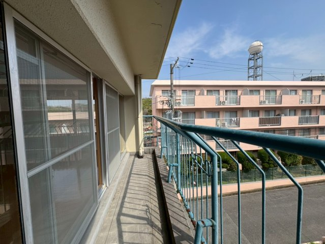 カルム緑地公園Vのバルコニー