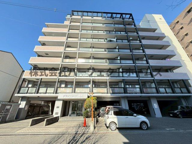 グランドヴィラ香里の外観|おしゃれな外観です