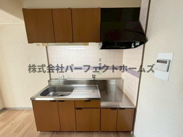 グランドヴィラ香里のキッチン|お料理しやすいキッチンです