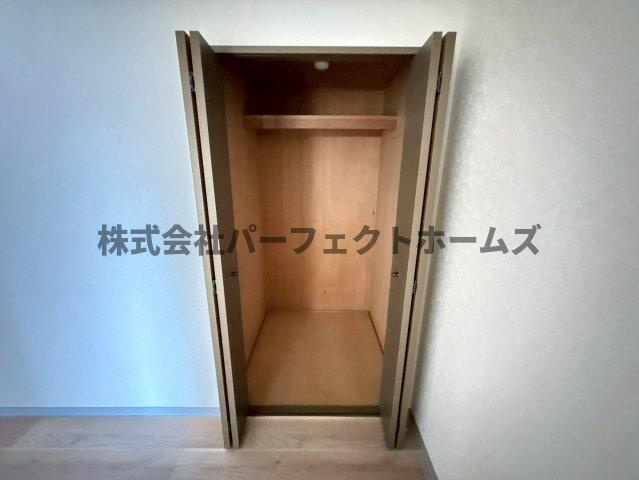 グランドヴィラ香里の収納|大きなものも収納できそうです