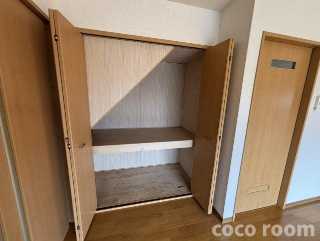 リバーサイド黒石の収納