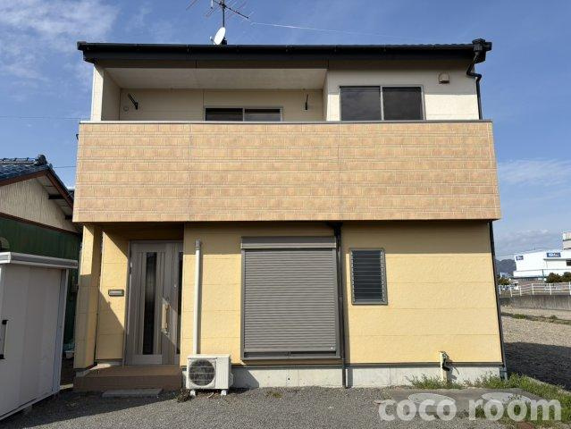 リバーサイド黒石の外観