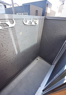 【バルコニー】