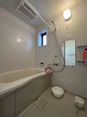 【浴室】 | シャーメゾンアリサ