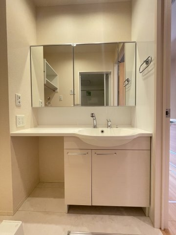 リバーサイド夕葉の洗面所