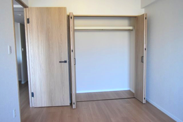 日野市落川の中古マンションの収納