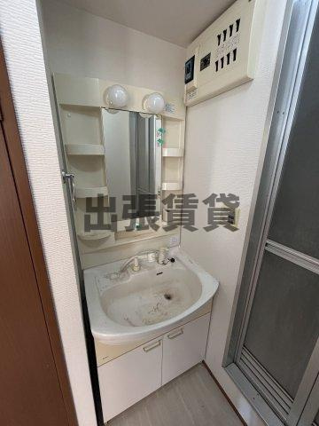 仲介手数料0！！	I・Yヒルズの独立洗面台