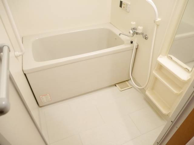 【浴室】 | シルクローラン