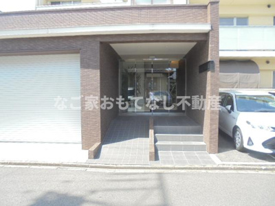 【エントランス】 | カステッロエレガンテ | カステッロエレガンテ