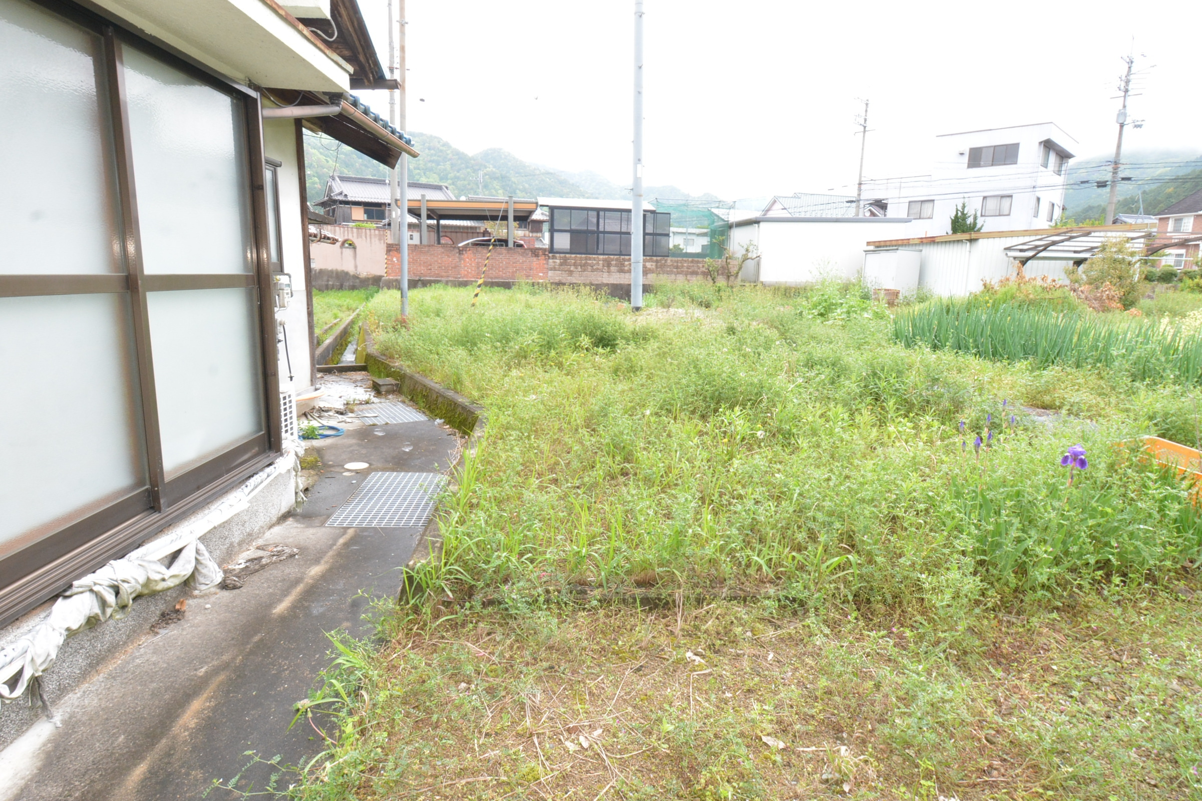 丹波市山南町井原の中古一戸建の外観|菜園スペース