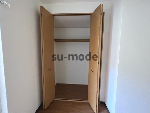 リーフジャルダン富田駅前の収納