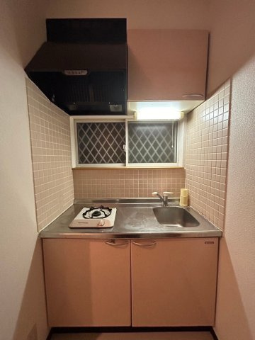 リーフジャルダン富田駅前のキッチン