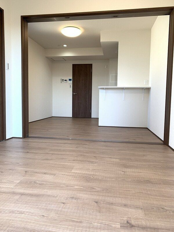 墨田区八広２丁目の賃貸マンションの居間・リビング