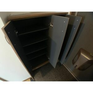 エクシード鳥羽見の玄関