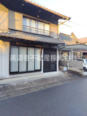６６２５８　大垣市歩行町中古戸建て