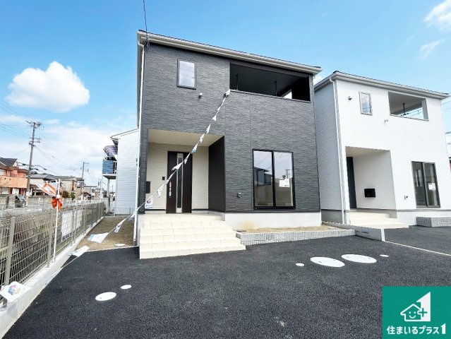和歌山市中之島　第3期　新築一戸建ての外観|お客様に長く安心して住んでいだだける事にこだわった家づくり！住んでからのアフターサービスにもしっかりと取り組んでいます！